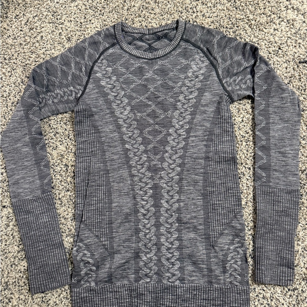 Lululemon rest less long sleeve